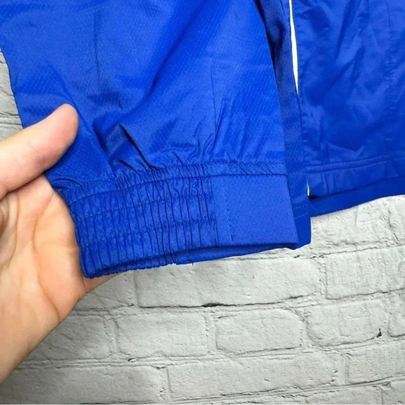 Under Armour Men’s Blue Chicago 1/4 Zip Pullover Lightweight Jacket size Medium - Picture 2 of 9